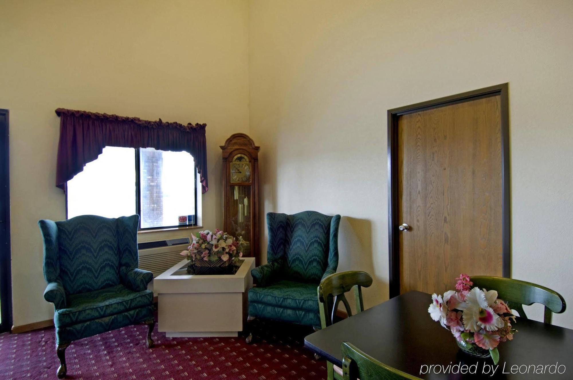 Quality Inn Streetsboro Pokoj fotografie